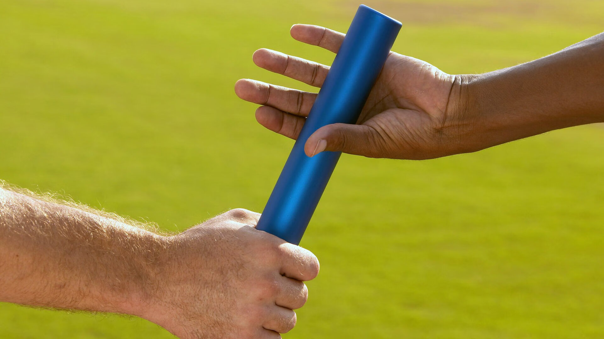 JIUYOU GAMING-冰球之夜：东部决赛惊心动魄，冰球决赛视频